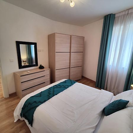 Central Modern Sliema 2 Bedroom Apartment Extérieur photo